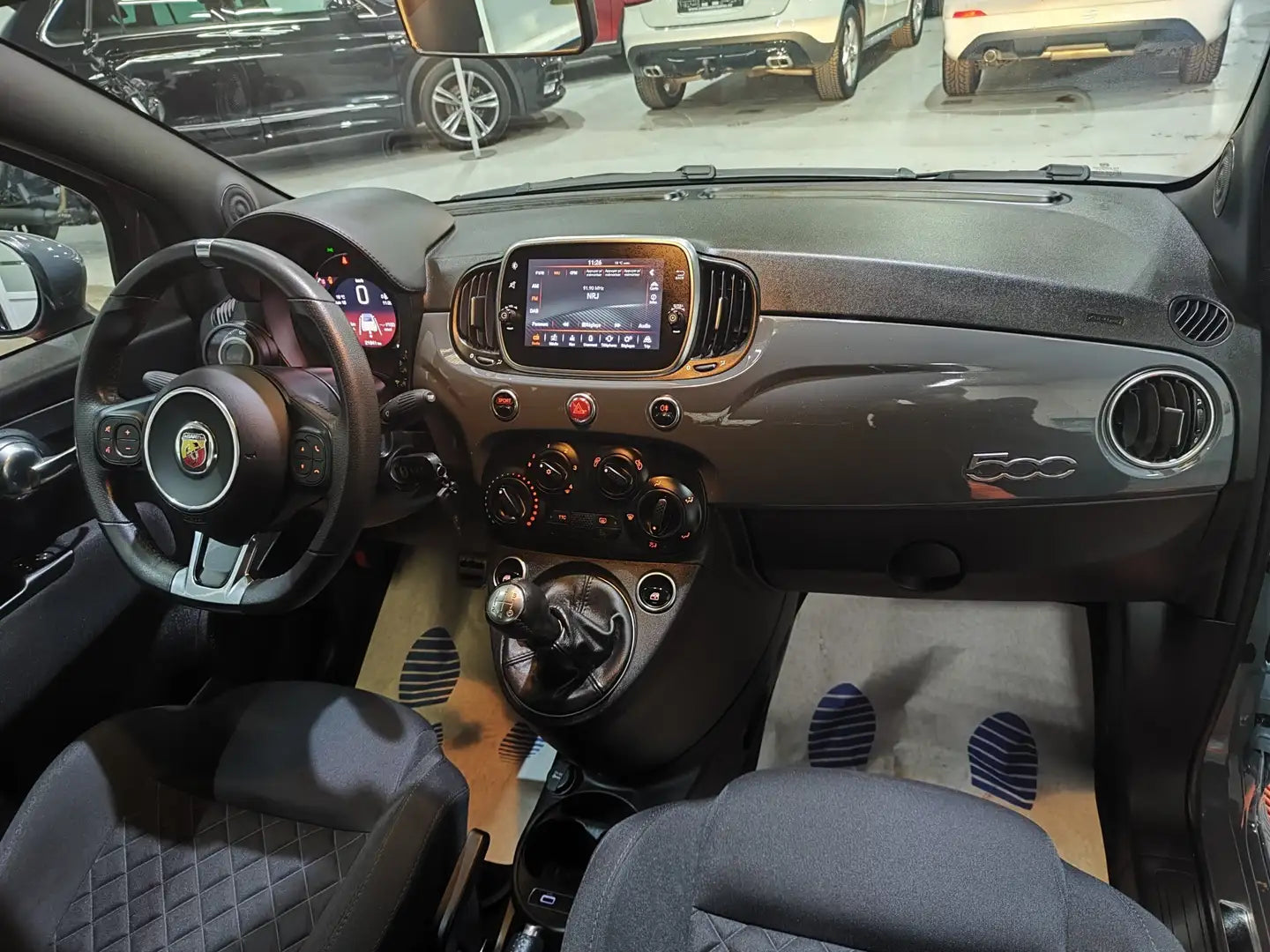 Abarth 595C 1.4 Turbo 16V T-Jet 145 ch BVM5